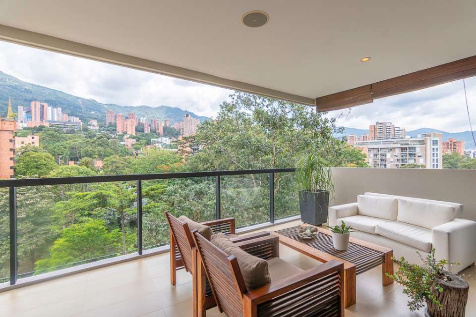 Venta Apartamento Loma de los Parra